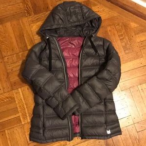 Calvin Klein packable lightweight down jacket